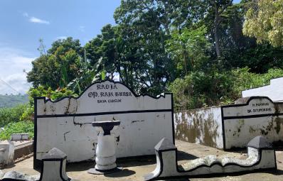 Makam Batu/Sarkofagus